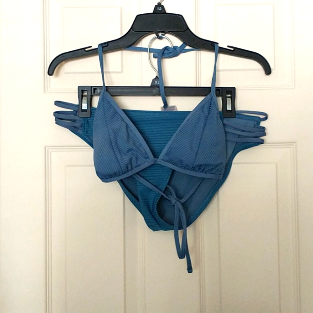Mossimo Ribbed String Bikini Set - Picture 1 of 9